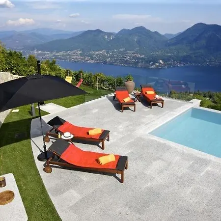 Villa Sleeps 8 Pool Wifi Premeno
