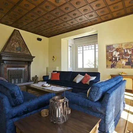 Sleeps 8 Pool Wifi Villa Premeno